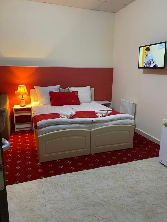 Lind Guest House B&B Gjumri Exterior foto